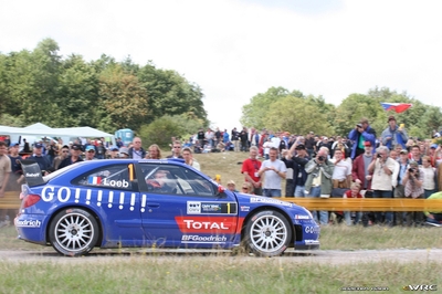 Sébastien Loeb - Daniel Elena
25º OMV ADAC Rallye Deutschland 2006. Citroën Xsara WRC (829 DPT 78). Clasificado 1º.
Kronos Racing

Del 11 al 13 de Agosto, Trier, Rhineland-Palatinate.
Superficie: asfalto.

El Rally constaba de 3 etapas con un total de 1300.48 km de los que 349.11 km divididos en 19 tramos eran cronometrados.

Tomaron la salida 73 equipos, finalizaron 56.

© Joachim Hähn
@@
Palabras clave: Citroen;Xsara;WRC;Alemania;Deutschland;2006