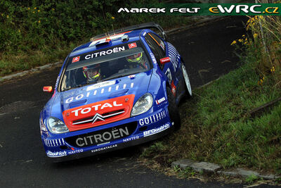 Sébastien Loeb - Daniel Elena
25º OMV ADAC Rallye Deutschland 2006. Citroën Xsara WRC (829 DPT 78). Clasificado 1º.
Kronos Racing

Del 11 al 13 de Agosto, Trier, Rhineland-Palatinate.
Superficie: asfalto.

El Rally constaba de 3 etapas con un total de 1300.48 km de los que 349.11 km divididos en 19 tramos eran cronometrados.

Tomaron la salida 73 equipos, finalizaron 56.

© Marek Felt
@@
Palabras clave: Citroen;Xsara;WRC;Alemania;Deutschland;2006