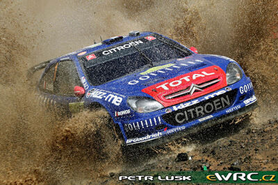 Sebastien Loeb - Daniel Elena
53º BP Ultimate Acropolis Rally of Greece 2006. Citröen Xsara WRC (831 DPT 78). Clasificado 2º.
Kronos Racing

Del 2 al 4 de Junio, Athens.
Superficie: tierra.

El Rally constabade 3 etapas con un tenia un total de 1279.29 km de los que 355.62 km divididos en 18 tramos eran cronometrados.

Se inscribieron 91 equipos, tomaron la salida 84, finalizaron 69.

© Petr Lusk
@@
Palabras clave: Citroen;Xsara;WRC;Acropolis;Grecia;Atenas;2006;crash