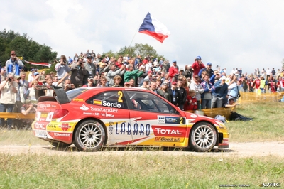 Dani Sordo - Marc Martí
25º OMV ADAC Rallye Deutschland 2006. Citroën Xsara WRC (821 DPT 78. Clasificado 2º.
Kronos Racing

Del 11 al 13 de Agosto, Trier, Rhineland-Palatinate.
Superficie: asfalto.

El Rally constaba de 3 etapas con un total de 1300.48 km de los que 349.11 km divididos en 19 tramos eran cronometrados.

Tomaron la salida 73 equipos, finalizaron 56.

© Joachim Hähn
@@
Palabras clave: Citroen;Xsara;WRC;Alemania;Deutschland;2006