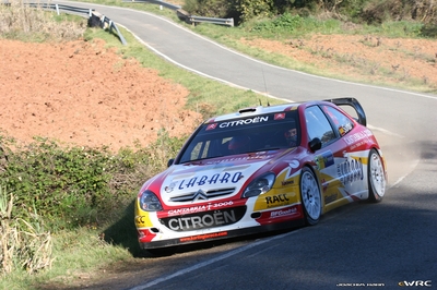 Dani Sordo - Marc Marti
42º RallyRACC Catalunya - Costa Daurada 2006. Citroën Xsara WRC (834 DPT 78). Clasificado 2º.

Del 24 al 26 de Marzo, Salou, Tarragona, Catalunya, España.
Superficie: asfalto.

El Rally tenia un total de 1,376.14 Km de los que 346.43 Km divididos en 16 tramos eran especiales.

Se inscribieron 71 equipos, tomaron la salida 66, finalizaron 56.

© Joachim Hähn
@@
Palabras clave: Citroen;Xsara;Catalunya;Costa_Daurada;Costa_Dorada;2006;España;Spain