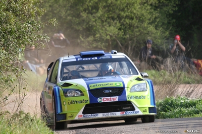 Marcus Grönholm - Timo Rautiainen
42º RallyRACC Catalunya - Costa Daurada 2006. Ford Focus RS WRC '06 (EU55 BMV). Clasificado 3º.
BP Ford World Rally Team

Del 24 al 26 de Marzo, Salou, Tarragona, Catalunya, España.
Superficie: asfalto.

El Rally tenia un total de 1376.14 Km de los que 346.43 Km divididos en 16 tramos eran especiales.

Se inscribieron 71 equipos, tomaron la salida 66, finalizaron 56.

© Joachim Hähn
@@
Palabras clave: Ford;Focus;WRC;Catalunya;España;Spain;2006