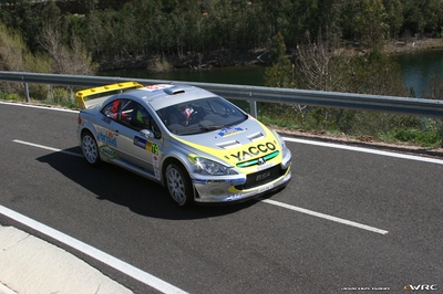 Alexandre Bengué - Caroline Escudero-Bengué
42º RallyRACC Catalunya - Costa Daurada 2006. Peugeot 307 WRC (3052 YQ 74). Clasificado 4º.
Czech RT Škoda Kopecký

Del 24 al 26 de Marzo, Salou, Tarragona, Catalunya, España.
Superficie: asfalto.

El Rally tenia un total de 1376.14 Km de los que 346.43 Km divididos en 16 tramos eran especiales.

Se inscribieron 71 equipos, tomaron la salida 66, finalizaron 56.

© Joachim Hähn
@@
Palabras clave: Peugeot;WRC;Catalunya;España;Spain;2006