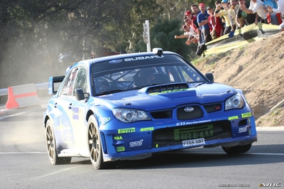 Petter Solberg - Phil Mills
42º RallyRACC Catalunya - Costa Daurada 2006. Subaru Impreza S12 WRC '06 (FT55 SRT). Clasificado 7º.
Subaru World Rally Team

Del 24 al 26 de Marzo, Salou, Tarragona, Catalunya, España.
Superficie: asfalto.

El Rally tenia un total de 1,376.14 Km de los que 346.43 Km divididos en 16 tramos eran especiales.

Se inscribieron 71 equipos, tomaron la salida 66, finalizaron 56.

© Joachim Hähn
@@
Palabras clave: Subaru;Impreza;WRC;Catalunya;España;Spain;2006