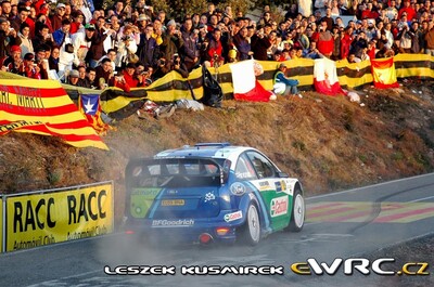 Mikko Hirvonen - Jarmo Lehtinen
42º RallyRACC Catalunya - Costa Daurada 2006. Ford Focus RS WRC '06 (EU55 BNA). Clasificado 9º.
BP Ford World Rally Team

Del 24 al 26 de Marzo, Salou, Tarragona, Catalunya, España.
Superficie: asfalto.

El Rally tenia un total de 1,376.14 Km de los que 346.43 Km divididos en 16 tramos eran especiales.

Se inscribieron 71 equipos, tomaron la salida 66, finalizaron 56.

© Leszek Kusmirek
@@
Palabras clave: Ford;Focus;WRC;Catalunya;España;Spain;2006