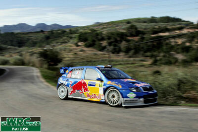 Gilles Panizzi - Hervé Panizzi
42º RallyRACC Catalunya - Costa Daurada 2006. Skoda Fabia WRC (4S5 3382). Clasificado 10º.
Red Bull Skoda

Del 24 al 26 de Marzo, Salou, Tarragona, Catalunya, España.
Superficie: asfalto.

El Rally tenia un total de 1,376.14 Km de los que 346.43 Km divididos en 16 tramos eran especiales.

Se inscribieron 71 equipos, tomaron la salida 66, finalizaron 56.

© Petr Lusk
@@
Palabras clave: Skoda;Fabia;WRC;Catalunya;España;Spain;2006