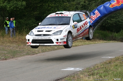 Gareth MacHale - Paul Nagle
25º OMV ADAC Rallye Deutschland 2006. Ford Focus RS WRC '04 (ET53 UNY). Clasificado 10º.

Del 11 al 13 de Agosto, Trier, Rhineland-Palatinate.
Superficie: asfalto.

El Rally constaba de 3 etapas con un total de 1300.48 km de los que 349.11 km divididos en 19 tramos eran cronometrados.

Tomaron la salida 73 equipos, finalizaron 56.

© Joachim Hähn
@@
Palabras clave: Ford;Focus;WRC;Alemania