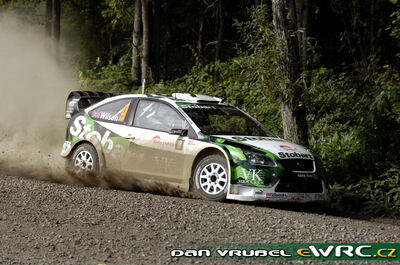 Matthew Wilson - Michael Orr
6º Rally de Japan 2006. Ford Focus RS WRC '06 (EU55 CNK). Clasificado 7º.
Stobart VK Ford Rally Team

Del 1 al 3 de Octubre, Obihiro, Hokkaido.
Superficie: tierra.

El Rally constaba de 3 etapas con un total de 1586.52 km de los que 345.72 km divididos en 27 tramos eran cronometrados.

Tomaron la salida 87 equipos, finalizaron 78.

© Dan Vrubel
@@
Palabras clave: Ford;Focus;WRC;Japon;2006