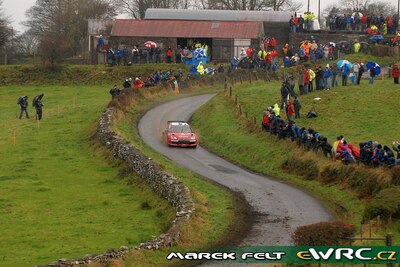 Sébastien Loeb - Daniel Elena
3º Rally Ireland 2007. Citroën C4 WRC (733 DYN 78). Clasificado 1º.
Citroën Total WRT

Del 16 al 18 de Noviembre, Sligo.
Superficie: asfalto.

El Rally constaba de 3 etapas con un total de 1182.63 km de los que 328.72 km divididos en 20 tramos, eran cronometrados.

Tomaron la salida 84 equipos, finalizaron 66.

© Marek Felt

Palabras clave: Citroen;WRC;Irlanda;2007
