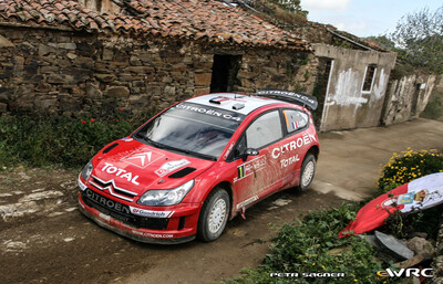 Sébastien Loeb - Daniel Elena
41º Vodafone Rally de Portugal 2007. Citroën C4 WRC (733 DYN 78). Clasificado 1º.
Citroën Total WRT

Del 30 de Marzo al 1 de Abril, Faro.
Superficie: tierra.

El Rally constaba de 3 etapas con un total de 1009.31 km de los que 357.10 km divididos en 18 tramos, eran cronometrados.

Tomaron la salida 80 equipos, finalizaron 61.

© Petr Sagner
@@
Palabras clave: Sebastien_Loeb;Citroen;WRC;Portugal;2007