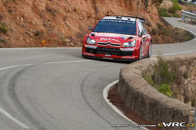 Sébastien Loeb - Daniel Elena
43º Rally RACC Catalunya - Costa Daurada 2007. Citroën C4 WRC (733 DYN 78). Clasificado 1º.
Citroën Total WRT

Del 5 al 7 de Octubre, Salou, Tarragona, Catalunya, España.
Superficie: asfalto.

El Rally tenia un total de 1359.96 km de los que 352.87 km divididos en 18 tramos, eran especiales.

Se inscribieron 84 equipos, tomaron la salida 81, finalizaron 65.

© Robert Tuchowski
@@
Palabras clave: Sebastien_Loeb;Catalunya;Costa_Daurada;RACC;España;Spain;2007