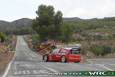 Dani Sordo - Marc Martí
43º Rally RACC Catalunya - Costa Daurada 2007. Citroën C4 WRC (738 DYN 78). Clasificado 2º.
Citroën Total WRT

Del 5 al 7 de Octubre, Salou, Tarragona, Catalunya, España.
Superficie: asfalto.

El Rally tenia un total de 1359.96 km de los que 352.87 km divididos en 18 tramos, eran especiales.

Se inscribieron 84 equipos, tomaron la salida 81, finalizaron 65.

© Marek Felt
@@
Palabras clave: ;Catalunya;Costa_Daurada;RACC;España;Spain;2007