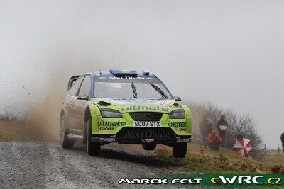 Marcus Grönholm - Timo Rautiainen
63º Wales Rally GB 2007. Ford Focus RS WRC '07 (EU07 STX). Clasificado 2º.
BP Ford World Rally Team

Del 30 de Noviembre al 2 de Diciembre, Cardiff, Wales.
Superficie: tierra.

El Rally constaba de 3 etapas con un total de 1271.94 km de los que 359.54 km divididos en 17 tramos, eran especiales.

Tomaron la salida 108 equipos, finalizaron 83.

© Marek Felt
@@
Palabras clave: Ford;Focus;WRC;Gran_Bretaña;2007