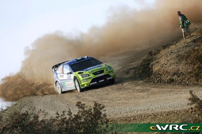 Marcus Grönholm - Timo Rautiainen
4º Corona Rally Mexico 2007. Ford Focus RS WRC '06 (EO56 TZR). Clasificado 2º.
BP Ford World Rally Team

Del 9 al 11 de Marzo, León.
Superficie: tierra.

El Rally constaba de 3 etapas con un total de 849.55 km de los que 366.06 km divididos en 20 tramos, eran cronometrados.

Tomaron la salida 47 equipos, finalizaron 36.

© Teams
@
Palabras clave: ;Ford;Focus;WRC;Mexico;2007
