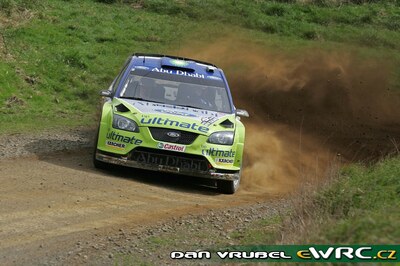 Mikko Hirvonen - Jarmo Lehtinen
37º Rally New Zealand 2007. Ford Focus RS WRC '07 (EJ56 FXA). Clasificado 3º.
BP Ford World Rally Team

Del 31 de Agosto al 2 de Septiembre, Hamilton, Waikato.
Superficie: tierra.

El Rally constaba de 3 etapas con un total de 1,255.98 Km de los que 353.56 Km divididos en 18 tramos, eran cronometrados.

Se inscribieron 69 equipos, tomaron la salida 68, finalizaron 59.

© Dan Vrubel
@@
Palabras clave: Ford;Focus;WRC;Nueva_Zelanda;2007