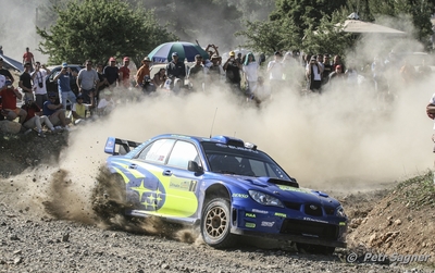 Petter Solberg - Phil Mills
54º BP Ultimate Acropolis Rally of Greece 2007. Subaru Impreza S12B WRC 07 (FT56 SRT). Clasificado 3º.

Del 1 al 3 de Junio, Markopoulo.
Superficie: tierra.

El Rally tenia un total de 1572.33 km de los que 356.36 km divididos en 3 etapas y 23 tramos, eran especiales (2 de ellos fueron cancelados SS9 Imittos 1 y SS20 Imittos 2 de 10,96 km cada uno.

Tomaron la salida 64 equipos, finalizaron 49.

© Petr Sagner
@@
Palabras clave: Petter_Solberg;Subaru;Impreza;WRC;Acropolis;Grecia;2007