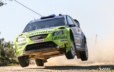 Marcus Grönholm - Timo Rautiainen
41º Vodafone Rally de Portugal 2007. Ford Focus RS WRC '06 (EJ56 FZV). Clasificado 4º.
BP Ford World Rally Team

Del 30 de Marzo al 1 de Abril, Faro.
Superficie: tierra.

El Rally constaba de 3 etapas con un total de 1009.31 km de los que 357.10 km divididos en 18 tramos, eran cronometrados.

Tomaron la salida 80 equipos, finalizaron 61.

© Petr Sagner
@@
Palabras clave: ;Ford;Focus;WRC;Portugal;2007