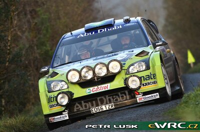 Mikko Hirvonen - Jarmo Lehtinen
3º Rally Ireland 2007. Ford Focus RS WRC '07 (EO56 TZR). Clasificado 4º.
BP Ford World Rally Team

Del 16 al 18 de Noviembre, Sligo.
Superficie: asfalto.

El Rally constaba de 3 etapas con un total de 1182.63 km de los que 328.72 km divididos en 20 tramos, eran cronometrados.

Tomaron la salida 84 equipos, finalizaron 66.

© Petr Lusk
@@
Palabras clave: Ford;Focus;WRC;Irlanda;2007