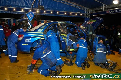 Petter Solberg - Phil Mills
63º Wales Rally GB 2007. Subaru Impreza S12B WRC '07 (FT56 SRT). Clasificado 4º.
Subaru World Rally Team

Del 30 de Noviembre al 2 de Diciembre, Cardiff, Wales.
Superficie: tierra.

El Rally constaba de 3 etapas con un total de 1271.94 km de los que 359.54 km divididos en 17 tramos, eran especiales.

Tomaron la salida 108 equipos, finalizaron 83.

© Marek Felt
@@
Palabras clave: Subaru;Impreza;WRC;Gran_Bretaña;2007