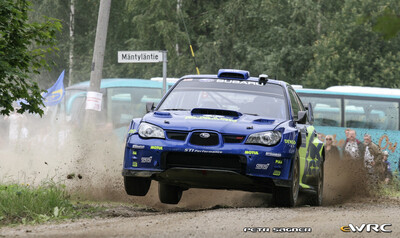 Chris Atkinson - Stéphane Prévot
57º Neste Oil Rally Finland 2007. Subaru Impreza S12B WRC '07 (JT06 SRT). Clasificado 4º.
Subaru World Rally Team

Del 3 al 5 de Agosto, Jyväskylä.
Superficie: tierra.

El Rally constaba de 3 etapas con un total de 1375.15 km de los que 360.34 km divididos en 23 tramos eran cronometrados.

Tomaron la salida 97 equipos, finalizaron 70.

© Petr Sagner
@@
Palabras clave: Subaru;Impreza;WRC;Finlandia;2007