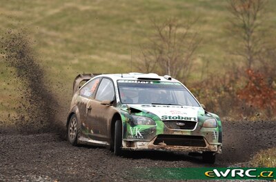 Matthew Wilson - Michael Orr
7º Rally Japan 2007. Ford Focus RS WRC '06 (EJ56 FZV). Clasificado 4º.
Stobart VK Ford Rally Team

Del 26 al 28 de Octubre, Obihiro.
Superficie: tierra.

El Rally constaba de 3 etapas con un total de 1575.79 km de los que 350.19 km divididos en 27 tramos eran cronometrados.

Tomaron la salida 85 equipos, finalizaron 72.

© Willy Weyens
@@
Palabras clave: Ford;Focus;WRC;Japon;2007