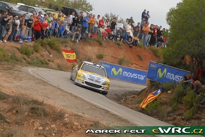 François Duval - Patrick Pivato
43º Rally RACC Catalunya - Costa Daurada 2007. Citroën Xsara WRC (100 DZF 78). Clasificado 5º. 
OMV Kronos Citroën WRT

Del 5 al 7 de Octubre, Salou, Tarragona, Catalunya, España.
Superficie: asfalto.

El Rally tenia un total de 1359.96 km de los que 352.87 km divididos en 18 tramos, eran especiales.

Se inscribieron 84 equipos, tomaron la salida 81, finalizaron 65.

© Marek Felt
@@
Palabras clave: Citroen;Xsara;WRC;Catalunya;Costa_Daurada;RACC;España;Spain;2007
