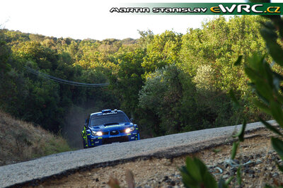 Petter Solberg - Phil Mills
51º Tour de Corse - Rallye de France 2007. Subaru Impreza S12B WRC '07 (JT56 SRT). Clasificado 5º.
Subaru World Rally Team

Del 12 al 14 de Octubre, Ajaccio.
Superficie: asfalto.

El Rally constaba de 3 etapas con un total de 1099.10 km de los que 359.32 km divididos en 16 tramos, eran cronometrados.

Tomaron la salida 74 equipos, finalizaron 57.

© Martin Stanislav
@
Palabras clave: Subaru;Impreza;WRC;Corse;Corcega;2007