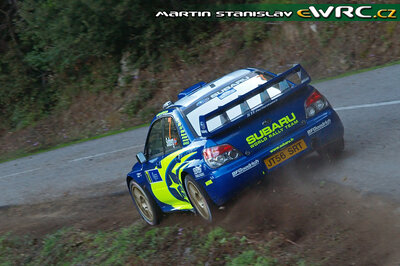 Petter Solberg - Phil Mills
51º Tour de Corse - Rallye de France 2007. Subaru Impreza S12B WRC '07 (JT56 SRT). Clasificado 5º.
Subaru World Rally Team

Del 12 al 14 de Octubre, Ajaccio.
Superficie: asfalto.

El Rally constaba de 3 etapas con un total de 1099.10 km de los que 359.32 km divididos en 16 tramos, eran cronometrados.

Tomaron la salida 74 equipos, finalizaron 57.

© Martin Stanislav
@
Palabras clave: Subaru;Impreza;WRC;Corse;Corcega;2007