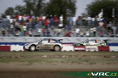 4º Corona Rally Mexico 2007
5# Citroën Xsara WRC (98 DZF 78) de Manfred Stohl - Ilka Minor, clasificado 6º.
OMV Kronos Citroën WRT

9# Ford Focus RS WRC '06 (EU55 CNK) de Jari-Matti Latvala - Miikka Anttila, clasificado 7º.
Stobart VK Ford Rally Team

Del 9 al 11 de Marzo, León.
Superficie: tierra.

El Rally constaba de 3 etapas con un total de 849.55 km de los que 366.06 km divididos en 20 tramos, eran cronometrados.

Tomaron la salida 47 equipos, finalizaron 36.

© Teams
@
Palabras clave: Citroen;Xsara;WRC;Mexico;2007