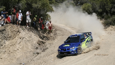 Chris Atkinson - Stéphane Prévot
54º BP Ultimate Acropolis Rally of Greece 2007. Subaru Impreza S12B WRC 07 (JT55 SRT). Clasificado 6º.

Del 1 al 3 de Junio, Markopoulo.
Superficie: tierra.

El Rally tenia un total de 1572.33 km de los que 356.36 km divididos en 3 etapas y 23 tramos, eran especiales (2 de ellos fueron cancelados SS9 Imittos 1 y SS20 Imittos 2 de 10,96 km cada uno.

Tomaron la salida 64 equipos, finalizaron 49.

© Petr Sagner
@@
Palabras clave: Subaru;Impreza;WRC;Acropolis;Grecia;2007
