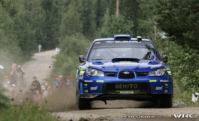 Xevi Pons - Xavier Amigo
57º Neste Oil Rally Finland 2007. Subaru Impreza S12B WRC '07 (JT07 SRT). Clasificado 6º.
Subaru World Rally Team

Del 3 al 5 de Agosto, Jyväskylä.
Superficie: tierra.

El Rally constaba de 3 etapas con un total de 1375.15 km de los que 360.34 km divididos en 23 tramos eran cronometrados.

Tomaron la salida 97 equipos, finalizaron 70.

© Petr Sagner
@@
Palabras clave: Subaru;Impreza;WRC;Finlandia;2007