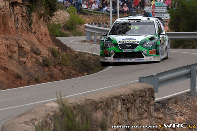Jari-Matti Latvala - Miikka Anttila
43º Rally RACC Catalunya - Costa Daurada 2007. Ford Focus RS WRC '06 (EJ56 FZB). Clasificado 7º.
Stobart VK Ford Rally Team

Del 5 al 7 de Octubre, Salou, Tarragona, Catalunya, España.
Superficie: asfalto.

El Rally tenia un total de 1359.96 km de los que 352.87 km divididos en 18 tramos, eran especiales.

Se inscribieron 84 equipos, tomaron la salida 81, finalizaron 65.

© Robert Tuchowski
@@
Palabras clave: ;Ford;Focus;WRC;Catalunya;Costa_Daurada;RACC;España;Spain;2007