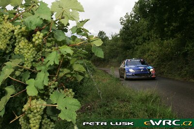 Toni Gardemeister - Jakke Honkanen
26º ADAC Rallye Deutschland 2007. Citroën Xsara WRC (99 DZF 78). Clasificado 7º.
Astra Racing

Del 17 al 19 de Agosto, Trier.
Superficie: asfalto.

El Rally constaba de 3 etapas con un total de 1227.04 km de los que 356.27 km divididos en 19 tramos, eran cronometrados.

Tomaron la salida 102 equipos, finalizaron 88.

© Petr Lusk
@@
Palabras clave: Citroen;Xsara;WRC;Alemania;2007