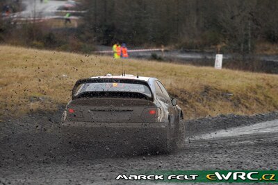 Manfred Stohl - Ilka Minor
63º Wales Rally GB 2007. Citroën Xsara WRC (98 DZF 78). Clasificado 8º.
OMV Kronos Citroën WRT

Del 30 de Noviembre al 2 de Diciembre, Cardiff, Wales.
Superficie: tierra.

El Rally constaba de 3 etapas con un total de 1271.94 km de los que 359.54 km divididos en 17 tramos, eran especiales.

Tomaron la salida 108 equipos, finalizaron 83.

© Marek Felt
@@
Palabras clave: Citroen;Xsara;WRC;Gran_Bretaña;2007
