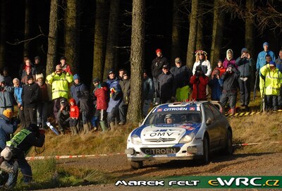 Manfred Stohl - Ilka Minor
63º Wales Rally GB 2007. Citroën Xsara WRC (98 DZF 78). Clasificado 8º.
OMV Kronos Citroën WRT

Del 30 de Noviembre al 2 de Diciembre, Cardiff, Wales.
Superficie: tierra.

El Rally constaba de 3 etapas con un total de 1271.94 km de los que 359.54 km divididos en 17 tramos, eran especiales.

Tomaron la salida 108 equipos, finalizaron 83.

© Marek Felt
@@
Palabras clave: Citroen;Xsara;WRC;Gran_Bretaña;2007