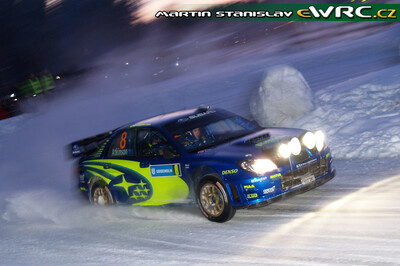 Chris Atkinson - Glenn Macneall
56º Uddeholm Swedish Rally 2007. Subaru Impreza S12 WRC '06 (FT55 SRT). Clasificado 8º.
Subaru World Rally Team

Del 9 al 11 de Febrero, Karlstad.
Superficie: nieve - hielo.

El Rally constaba de 3 etapas con un total de 1731.25 km de los que 342.09 km divididos en 20 tramos, eran cronometrados.

Tomaron la salida 58 equipos, finalizaron 43.

© Martin Stanislav
@@
Palabras clave: Subaru;Impreza;WRC;Suecia;2007;Nieve