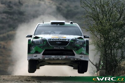 Matthew Wilson - Michael Orr
4º Corona Rally Mexico 2007. Ford Focus RS WRC '06 (EU55 BMZ). Clasificado 8º.
Stobart VK Ford Rally Team

Del 9 al 11 de Marzo, León.
Superficie: tierra.

El Rally constaba de 3 etapas con un total de 849.55 km de los que 366.06 km divididos en 20 tramos, eran cronometrados.

Tomaron la salida 47 equipos, finalizaron 36.

© Teams
@
Palabras clave: Ford;Focus;WRC;Mexico;2007