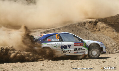 Manfred Stohl - Ilka Minor
41º Vodafone Rally de Portugal 2007. Citroën Xsara WRC (596 DYS 78). Clasificado 9º.
OMV Kronos Citroën WRT

Del 30 de Marzo al 1 de Abril, Faro.
Superficie: tierra.

El Rally constaba de 3 etapas con un total de 1009.31 km de los que 357.10 km divididos en 18 tramos, eran cronometrados.

Tomaron la salida 80 equipos, finalizaron 61.

© Petr Sagner
@@
Palabras clave: Citroen;Xsara;WRC;Portugal;2007