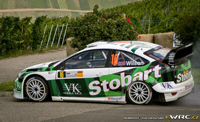 Matthew Wilson - Michael Orr
26º ADAC Rallye Deutschland 2007. Ford Focus RS WRC '06 (1 ES). Clasificado 9º.
Stobart VK Ford Rally Team

Del 17 al 19 de Agosto, Trier.
Superficie: asfalto.

El Rally constaba de 3 etapas con un total de 1227.04 km de los que 356.27 km divididos en 19 tramos, eran cronometrados.

Tomaron la salida 102 equipos, finalizaron 88.

© Marek Felt
@@
Palabras clave: Ford;Focus;WRC;Alemania;2007