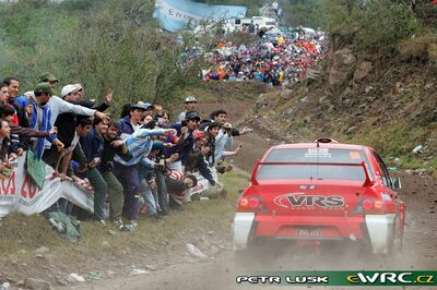 Federico Villagra - Diego Curletto
27º Rally Argentina 2007. Mitsubishi Lancer Evo IX (EVO 212). Clasificado 9º.
VRS Rally Team

Del 4 al 6 de Junio, Carlos Paz, Córdoba.
Superficie: tierra.

El Rally constaba de 3 etapas con un total de 1284.85 km de los que 371.00 km divididos en 23 tramos, eran cronometrados. (7 de los 9 tramos de la 1ª etapa fueron cancelados, SS2 Capilla del Monte - San Marcos 1 de 22.95 km, SS3 San Marcos - Cuchi Corral 1 de 19.24 km, SS4 Villa Giardino - La Falda 1 de 15.50 km, SS5 Valle Hermoso - Casagrande 1 de 10.95 km, SS6 Cosquin - Tanti 1 de 11.27 km, SS7
Capilla del Monte - San Marcos 2 de 22.95 km y SS8 San Marcos - Cuchi Corral 2 de 19.24 km).

Tomaron la salida 70 equipos, finalizaron 41.

© Petr Lusk
@@
Palabras clave: Mitsubishi;Lancer;Argentina;2007