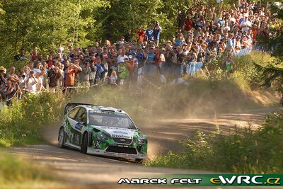 Matthew Wilson - Michael Orr
57º Neste Oil Rally Finland 2007. Ford Focus RS WRC '06 (1 ES). Clasificado 10º.
Stobart VK Ford Rally Team

Del 3 al 5 de Agosto, Jyväskylä.
Superficie: tierra.

El Rally constaba de 3 etapas con un total de 1375.15 km de los que 360.34 km divididos en 23 tramos eran cronometrados.

Tomaron la salida 97 equipos, finalizaron 70.

© Marek Felt
@@
Palabras clave: Ford;Focus;WRC;Finlandia;2007