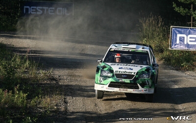 Matthew Wilson - Michael Orr
57º Neste Oil Rally Finland 2007. Ford Focus RS WRC '06 (1 ES). Clasificado 10º.
Stobart VK Ford Rally Team

Del 3 al 5 de Agosto, Jyväskylä.
Superficie: tierra.

El Rally constaba de 3 etapas con un total de 1375.15 km de los que 360.34 km divididos en 23 tramos eran cronometrados.

Tomaron la salida 97 equipos, finalizaron 70.

© Petr Sagner
@@
Palabras clave: Ford;Focus;WRC;Finlandia;2007