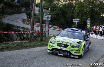 Mikko Hirvonen - Jarmo Lehtinen
51º Tour de Corse - Rallye de France 2007. Ford Focus RS WRC '07 (EO56 TZR). Clasificado 13º.
BP Ford World Rally Team

Del 12 al 14 de Octubre, Ajaccio.
Superficie: asfalto.

El Rally constaba de 3 etapas con un total de 1099.10 km de los que 359.32 km divididos en 16 tramos, eran cronometrados.

Tomaron la salida 74 equipos, finalizaron 57.

© Petr Sagner
@
Palabras clave: Ford;Focus;WRC;Corse;Corcega;2007