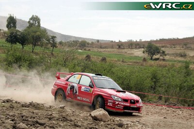 Kristian Sohlberg - Risto Pietiläinen
4º Corona Rally Mexico 2007. Subaru Impreza WRX STi (OU56 FXJ). Clasificado 13º.
Syms Rally Team

Del 9 al 11 de Marzo, León.
Superficie: tierra.

El Rally constaba de 3 etapas con un total de 849.55 km de los que 366.06 km divididos en 20 tramos, eran cronometrados.

Tomaron la salida 47 equipos, finalizaron 36.

© Teams
@
Palabras clave: Subaru;Impreza;WRX;Mexico;2007