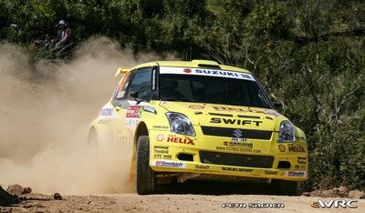 Andersson Per-Gunnar - Jonas Andersson
41º Vodafone Rally de Portugal 2007. Suzuki Swift S1600 (JXD-764). Clasificado 14º.
Suzuki Sport Europe

Del 30 de Marzo al 1 de Abril, Faro.
Superficie: tierra.

El Rally constaba de 3 etapas con un total de 1009.31 km de los que 357.10 km divididos en 18 tramos, eran cronometrados.

Tomaron la salida 80 equipos, finalizaron 61.

© Petr Sagner
@@
Palabras clave: Suzuki;Swift;Portugal;2007