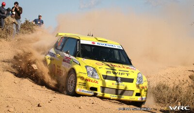 Andersson Per-Gunnar - Jonas Andersson
41º Vodafone Rally de Portugal 2007. Suzuki Swift S1600 (JXD-764). Clasificado 14º.
Suzuki Sport Europe

Del 30 de Marzo al 1 de Abril, Faro.
Superficie: tierra.

El Rally constaba de 3 etapas con un total de 1009.31 km de los que 357.10 km divididos en 18 tramos, eran cronometrados.

Tomaron la salida 80 equipos, finalizaron 61.

© Petr Sagner
@
Palabras clave: Suzuki;Swift;Portugal;2007