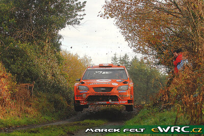 Henning Solberg - Göran Bergsten
3º Rally Ireland 2007. Ford Focus RS WRC '06 (EU55 CNF). Clasificado 16º.

Del 16 al 18 de Noviembre, Sligo.
Superficie: asfalto.

El Rally constaba de 3 etapas con un total de 1182.63 km de los que 328.72 km divididos en 20 tramos, eran cronometrados.

Tomaron la salida 84 equipos, finalizaron 66.

© Marek Felt
@@
Palabras clave: Ford;Focus;WRC;Irlanda;2007