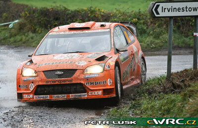 Henning Solberg - Göran Bergsten
3º Rally Ireland 2007. Ford Focus RS WRC '06 (EU55 CNF). Clasificado 16º.

Del 16 al 18 de Noviembre, Sligo.
Superficie: asfalto.

El Rally constaba de 3 etapas con un total de 1182.63 km de los que 328.72 km divididos en 20 tramos, eran cronometrados.

Tomaron la salida 84 equipos, finalizaron 66.

© Petr Lusk
@@
Palabras clave: Ford;Focus;WRC;Irlanda;2007