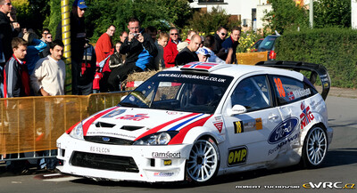 Andreas Mikkelsen - Ola Fløene
26º ADAC Rallye Deutschland 2007. Ford Focus RS WRC '05 (EG53 CCN). Clasificado 24º.
Ramsport

Del 17 al 19 de Agosto, Trier.
Superficie: asfalto.

El Rally constaba de 3 etapas con un total de 1227.04 km de los que 356.27 km divididos en 19 tramos, eran cronometrados.

Tomaron la salida 102 equipos, finalizaron 88.

© Robert Tuchowski
@@
Palabras clave: Ford;Focus;WRC;Alemania;2007