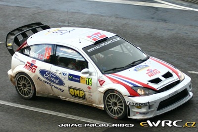Andreas Mikkelsen - Ola Fløene
43º Rally RACC Catalunya - Costa Daurada 2007. Ford Focus RS WRC '05 (ET53 URO). Clasificado 25º.
Ramsport

Del 5 al 7 de Octubre, Salou, Tarragona, Catalunya, España.
Superficie: asfalto.

El Rally tenia un total de 1359.96 km de los que 352.87 km divididos en 18 tramos, eran especiales.

Se inscribieron 84 equipos, tomaron la salida 81, finalizaron 65.

© Jaime-Palau Ribes
@@
Palabras clave: Ford;Focus;WRC;Catalunya;Costa_Daurada;RACC;España;Spain;2007